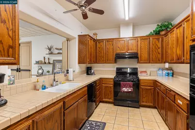 287 Mandarin Cir, Vacaville, CA 95687 - Photo 57