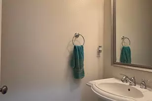 726 Escuela Dr, Mountain House, CA 95391 - Photo 15