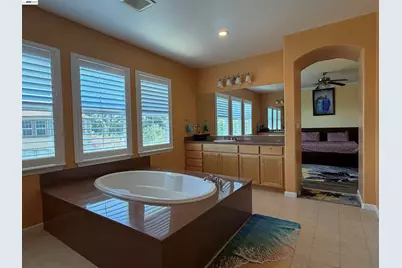 726 Escuela Dr, Mountain House, CA 95391 - Photo 21