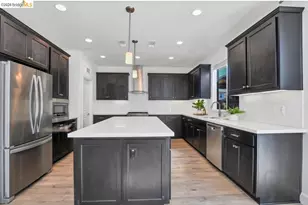399 Ghiggeri Dr, Brentwood, CA 94513 - Photo 11