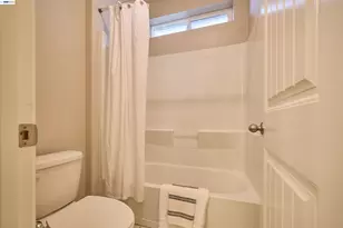 243 Gannet St, Vacaville, CA 95688 - Photo 17