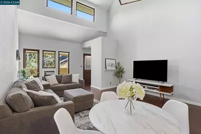 700 Suntree Ln #711, Pleasant Hill, CA 94523 - Photo 3