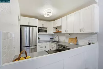 700 Suntree Ln #711, Pleasant Hill, CA 94523 - Photo 11