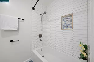 309 Anna Maria St, Livermore, CA 94550 - Photo 25