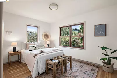 1421 Cornell Avenue, Berkeley, CA 94702 - Photo 19