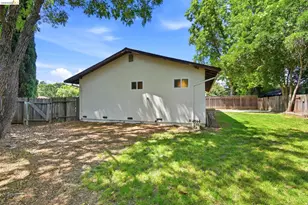 224 Amherst Ct, Vacaville, CA 95687 - Photo 29