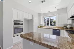 5315 Asterwood Dr, Dublin, CA 94568 - Photo 15