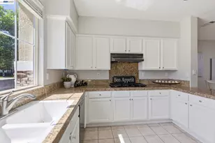 5315 Asterwood Dr, Dublin, CA 94568 - Photo 13