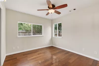 2465 Mountain View Dr, Concord, CA 94520 - Photo 21