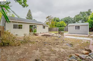 2465 Mountain View Dr, Concord, CA 94520 - Photo 31