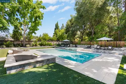 915 Forest Ln, Alamo, CA 94507 - Photo 39