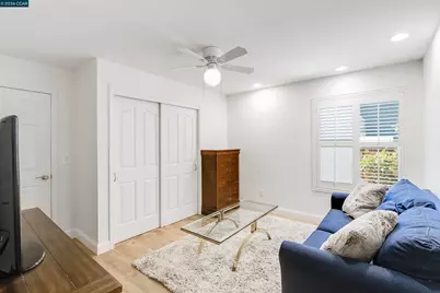 430 Oakwood Cir, Fairfield, CA 94534 - Photo 27