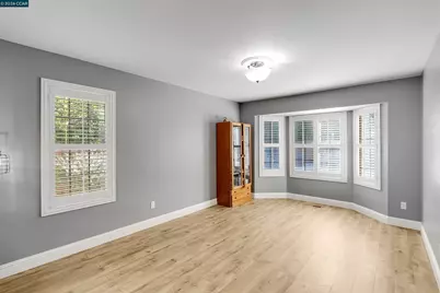 430 Oakwood Cir, Fairfield, CA 94534 - Photo 13