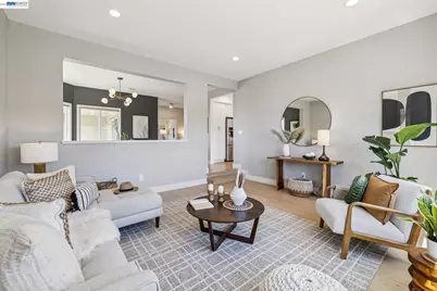 5028 Crystal Ridge Court, Oakland, CA 94605 - Photo 13