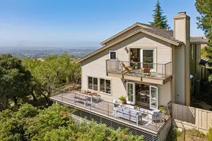 5028 Crystal Ridge Ct, Oakland, CA 94605 - Photo 3