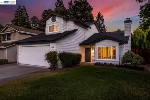 7331 Elmwood Cir, Pleasanton, CA 94588 - Photo 5
