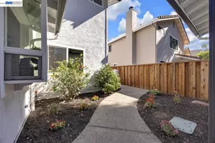 7331 Elmwood Cir, Pleasanton, CA 94588 - Photo 39