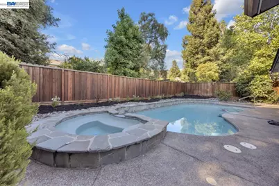 7331 Elmwood Cir, Pleasanton, CA 94588 - Photo 39