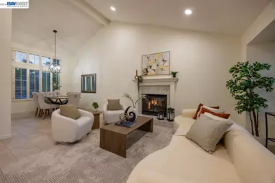 7331 Elmwood Cir, Pleasanton, CA 94588 - Photo 9
