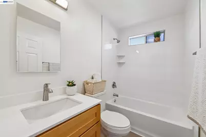 33741 12th St, Union City, CA 94587 - Photo 15