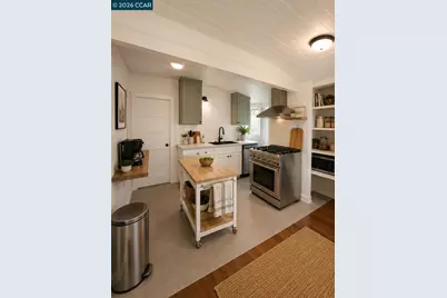 515 28th St, Oakland, CA 94609 - Photo 29