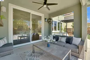8012 Westport Cir, Discovery Bay, CA 94505 - Photo 33