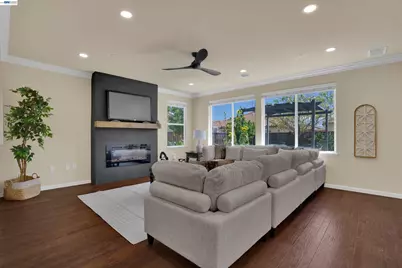 8012 Westport Cir, Discovery Bay, CA 94505 - Photo 29