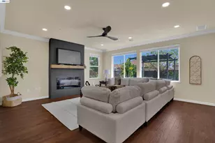 8012 Westport Cir, Discovery Bay, CA 94505 - Photo 29