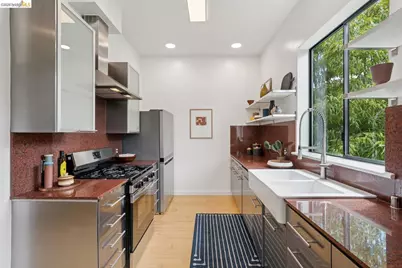 3407 Haven St, Oakland, CA 94608 - Photo 25