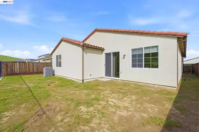 5444 Gray Pine Way, Antioch, CA 94531 - Photo 33