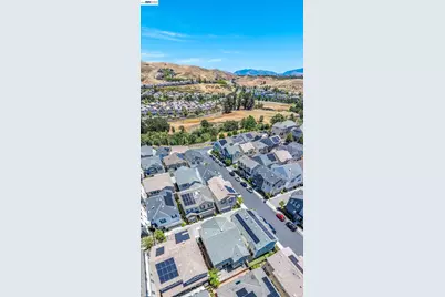 4047 St Helena Way, Dublin, CA 94568 - Photo 47