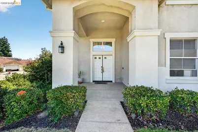 4987 Stewartville Dr, Antioch, CA 94531 - Photo 3