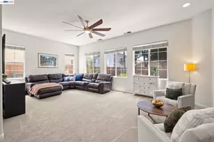2466 Yosemite Way, Discovery Bay, CA 94505 - Photo 5
