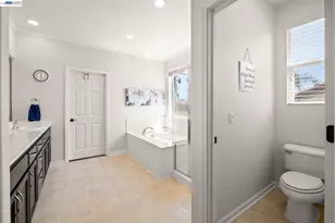 2466 Yosemite Way, Discovery Bay, CA 94505 - Photo 23