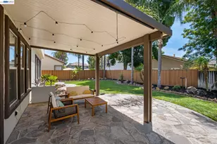 2466 Yosemite Way, Discovery Bay, CA 94505 - Photo 39