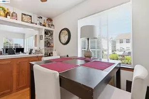 1318 Hudson St, Redwood City, CA 94061 - Photo 17