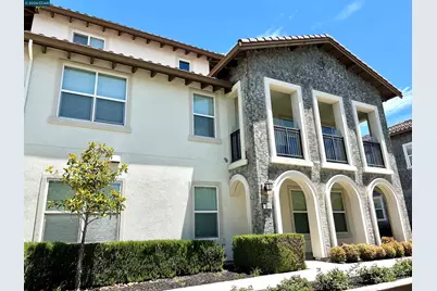 3373 Central Pkwy, Dublin, CA 94568 - Photo 5