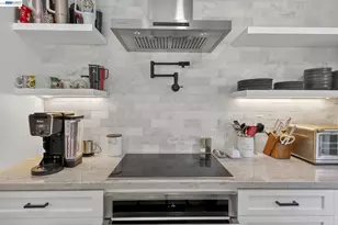 9111 Piccadilly Cir, Windsor, CA 95492 - Photo 9