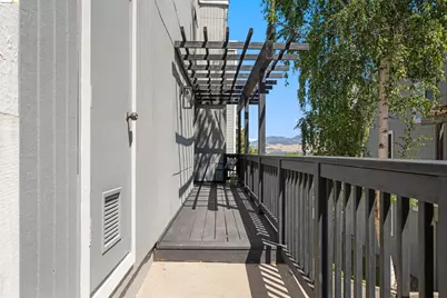 420 Brandywine Ln, Pleasant Hill, CA 94523 - Photo 3