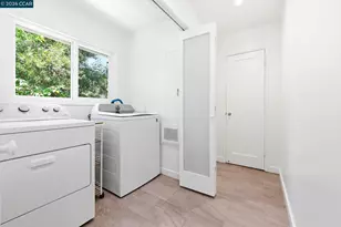 5828 Moraga Ave, Oakland, CA 94611 - Photo 25