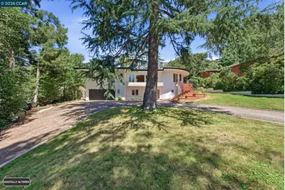 5828 Moraga Ave, Oakland, CA 94611 - Photo 3