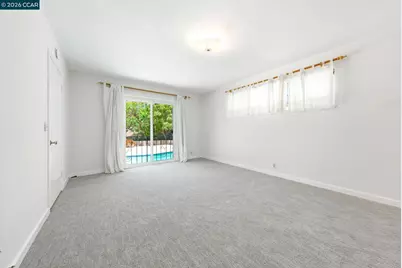5828 Moraga Ave, Oakland, CA 94611 - Photo 27