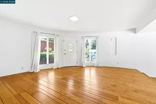 5828 Moraga Ave, Oakland, CA 94611 - Photo 9