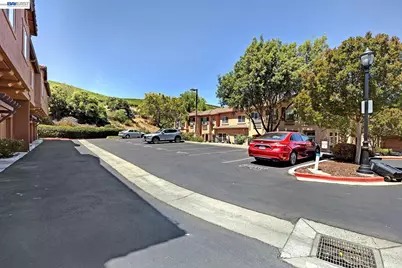 79 Meritage Cmn #101, Livermore, CA 94551 - Photo 5