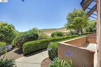 79 Meritage Cmn #101, Livermore, CA 94551 - Photo 7