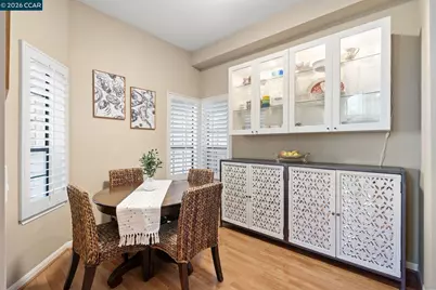 443 College Ave, Palo Alto, CA 94306 - Photo 13