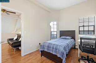 443 College Ave, Palo Alto, CA 94306 - Photo 31