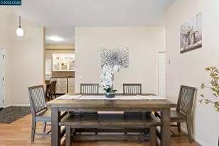 443 College Ave, Palo Alto, CA 94306 - Photo 11