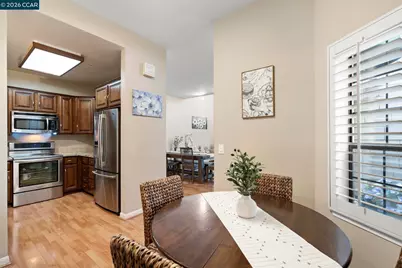 443 College Ave, Palo Alto, CA 94306 - Photo 15