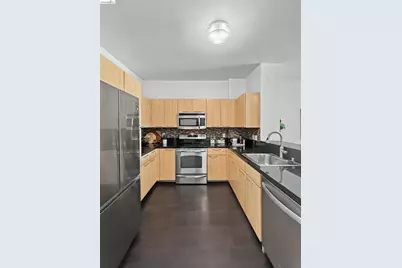 1 Lakeside Dr #411, Oakland, CA 94612 - Photo 3